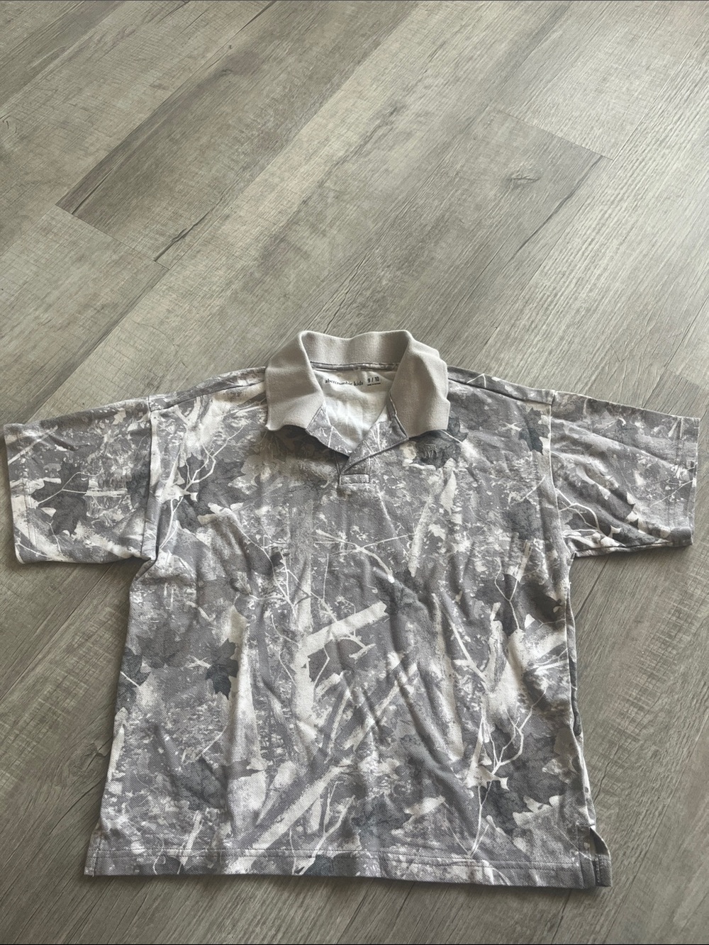 ✨Abercrombie Print Polo✨